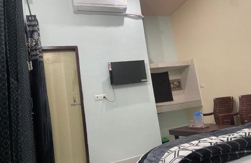 Bhiwadi Apartment | Hotel Royal Residency