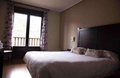 Laguna de Cameros House | Hotel Rural Camero Viejo