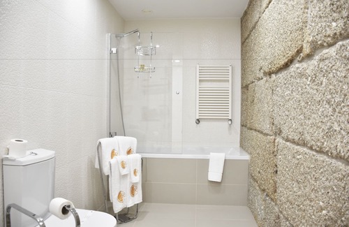 Valpedre Hotel | Hotel Rural Quinta das Quintães