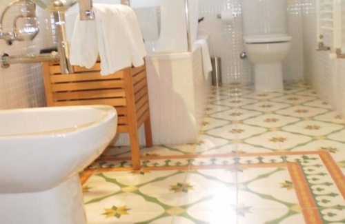 Olmillos de Sasamon Hotel | Hotel Santa Coloma del Camino