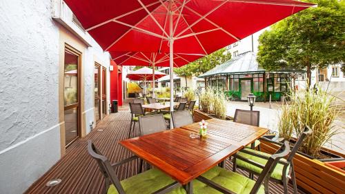 Muehlacker House | Hotel Scharfes Eck