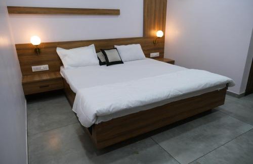 Rajpipla Hotel | HOTEL SHREE RAM