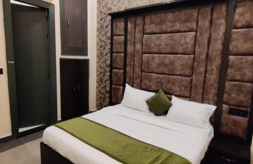 Mathura Hotel | Hotel silverkey elite