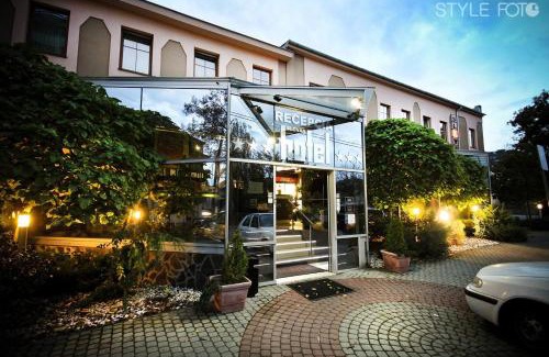 Lucenec Hotel | Hotel Slovan