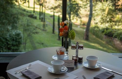Charbonnieres-les-Bains Hotel | Hotel & Spa Le Pavillon