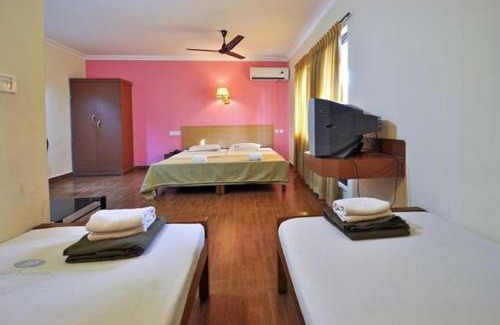 Shenoys Hotel | Hotel Srinivas