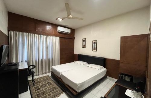 Mirzapur Hotel | Hotel The Galaxy