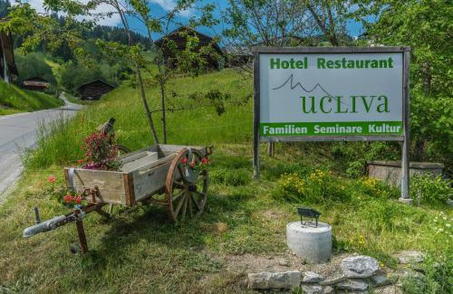 Tavanasa Hotel | Hotel Ucliva
