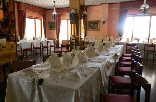 Civitella Alfedena Hotel | Hotel Valdirose