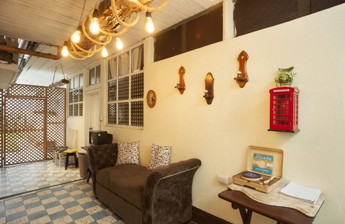 Quetzaltenango House | Hotel Vintage Casa las Flores
