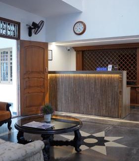 Chittur Hotel | Hotel Vintage Palace