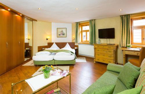 Buergstadt Hotel | Hotel Weinhaus Stern