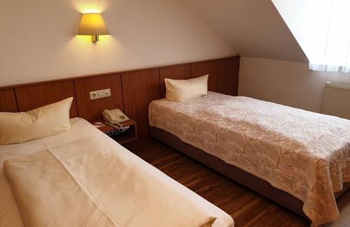 Kerspleben Hotel | Hotel Weisser Schwan