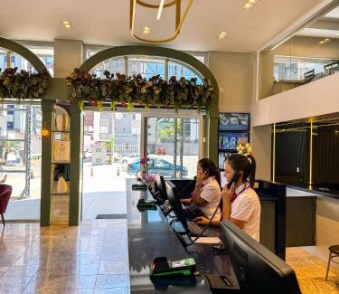 Centro Hotel | Hotel Zata - Premium