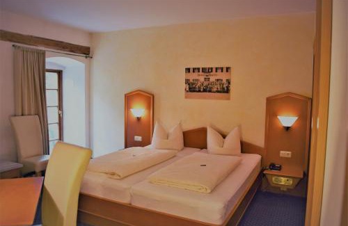 Enkering Hotel | Hotel zum Bräu