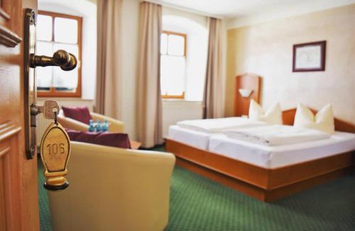Enkering Hotel | Hotel zum Bräu