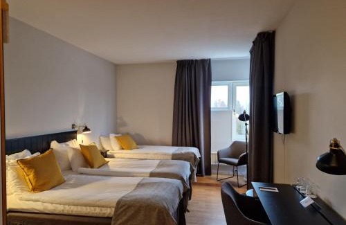 Norra Varalov Hotel | Hotell Erikslund