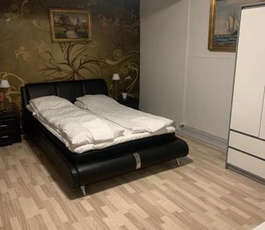 Nykøbing Bed & Breakfast | HotelPandekagehuset B&B