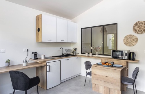 Saint-Helier Apartment | Houat - Appartement 2p avec balcon à Rennes