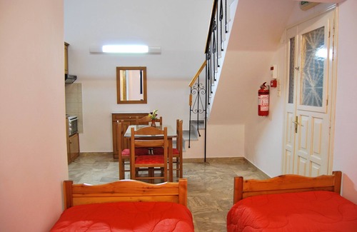Paralio Astros House | Houdis House - A cheerful family house in the Peloponnese