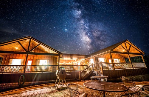 Llano County House | House ∙ 1 bedroom ∙ 16 guests