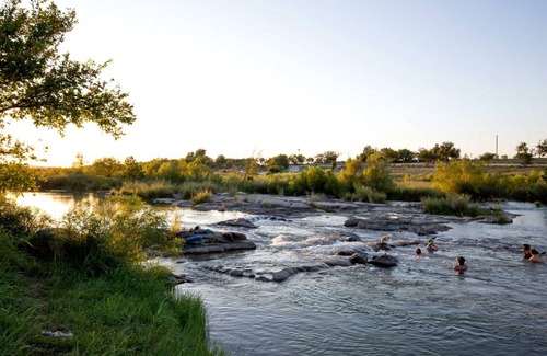 Llano County House | House ∙ 1 bedroom ∙ 16 guests