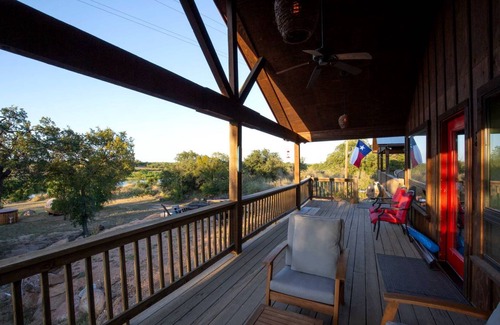 Llano County House | House ∙ 1 bedroom ∙ 16 guests