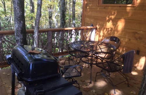 Boone House | House ∙ 1 bedroom ∙ 4 guests