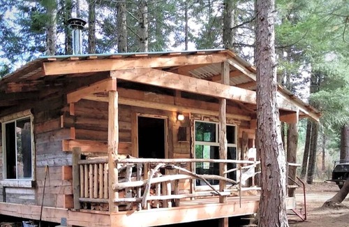Nevada City House | House ∙ 1 bedroom ∙ 3 guests