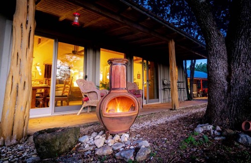 Pipe Creek House | House ∙ 1 bedroom ∙ 4 guests