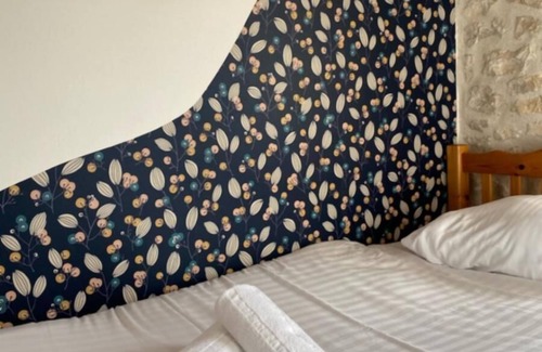 Ternant Apartment | House 11 sleeps 5/7 2 bathrooms