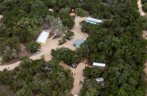 Driftwood House | House ∙ 12 bedrooms ∙ 31 guests