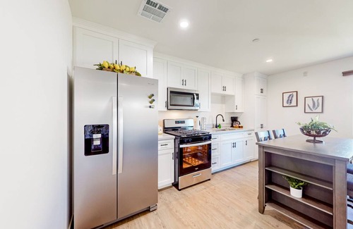 Canyon Country House | House ∙ 2 bedrooms ∙ 4 guests