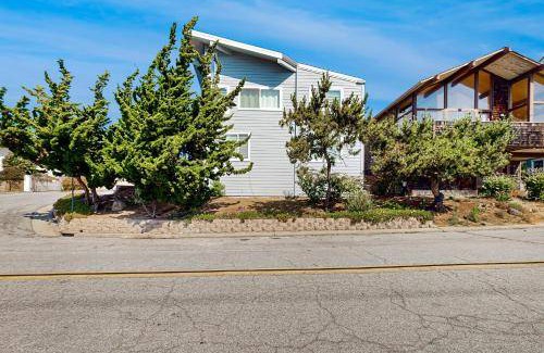 La Selva Beach House | House ∙ 2 bedrooms ∙ 5 guests