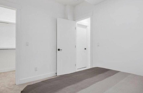 West Hillhurst House | House ∙ 3 bedrooms ∙ 8 guests