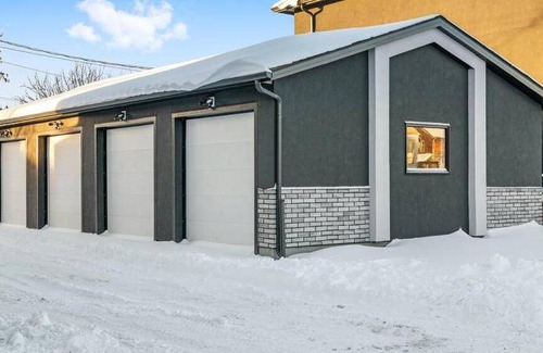 West Hillhurst House | House ∙ 3 bedrooms ∙ 8 guests