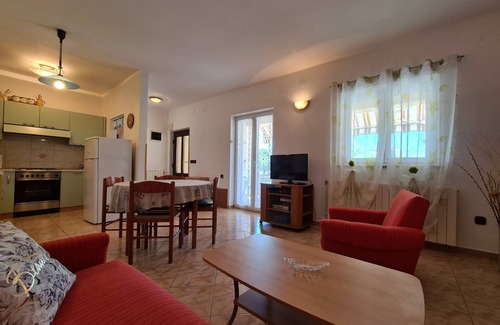 Pavicini House | House 333/761 (Istria - Pavičini), 2000m from the beach