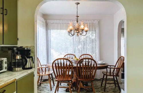Mount Shasta House | House ∙ 4 bedrooms ∙ 8 guests