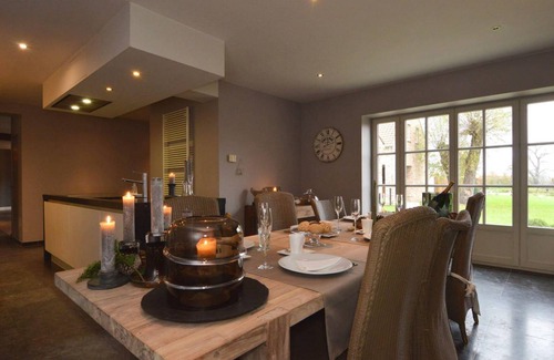 Geel House | House ∙ 4 bedrooms ∙ 8 guests