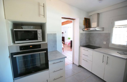 Fontvieille House | HOUSE 4 PERS. QUIET POOL COMFORT