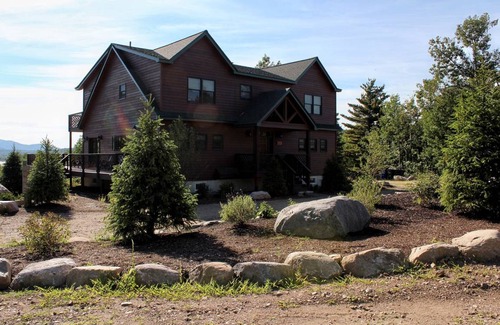 Au Sable Forks House | House ∙ 5 bedrooms ∙ 18 guests