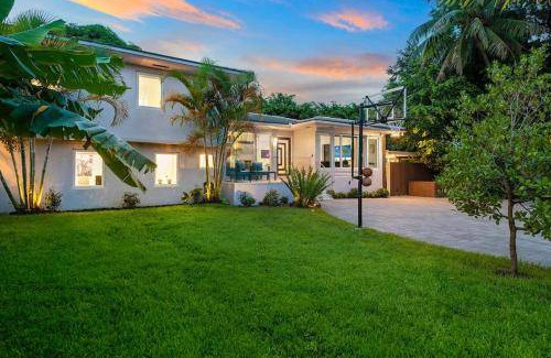 Seybold House | House ∙ 5 bedrooms ∙ 12 guests