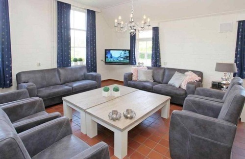 Enter House | House ∙ 6 bedrooms ∙ 26 guests