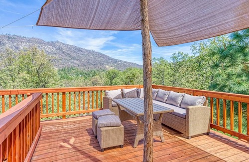 Cascadel Woods House | House ∙ 7 bedrooms ∙ 14 guests