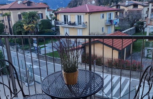 Maccagno Apartment | House Amelia Lake Maggiore.