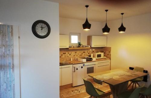 Esztergom Apartment | House at Lake