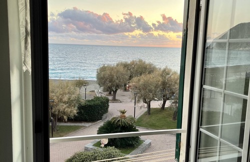 Riva Trigoso Apartment | House by the sea