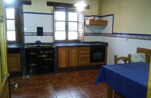 Villacibran House | House colasón, ski and nature (Full Rental)