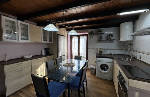 Llanes House | House