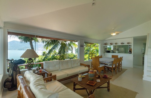 Marinas House | HOUSE FACING THE SEA, Praia do Café Condominium, Angra dos Reis
